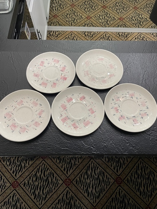 Vernon Other - Vernon Metlox Tickled Pink Classic White Saucer Set with Pink Pattern - 5-Pack